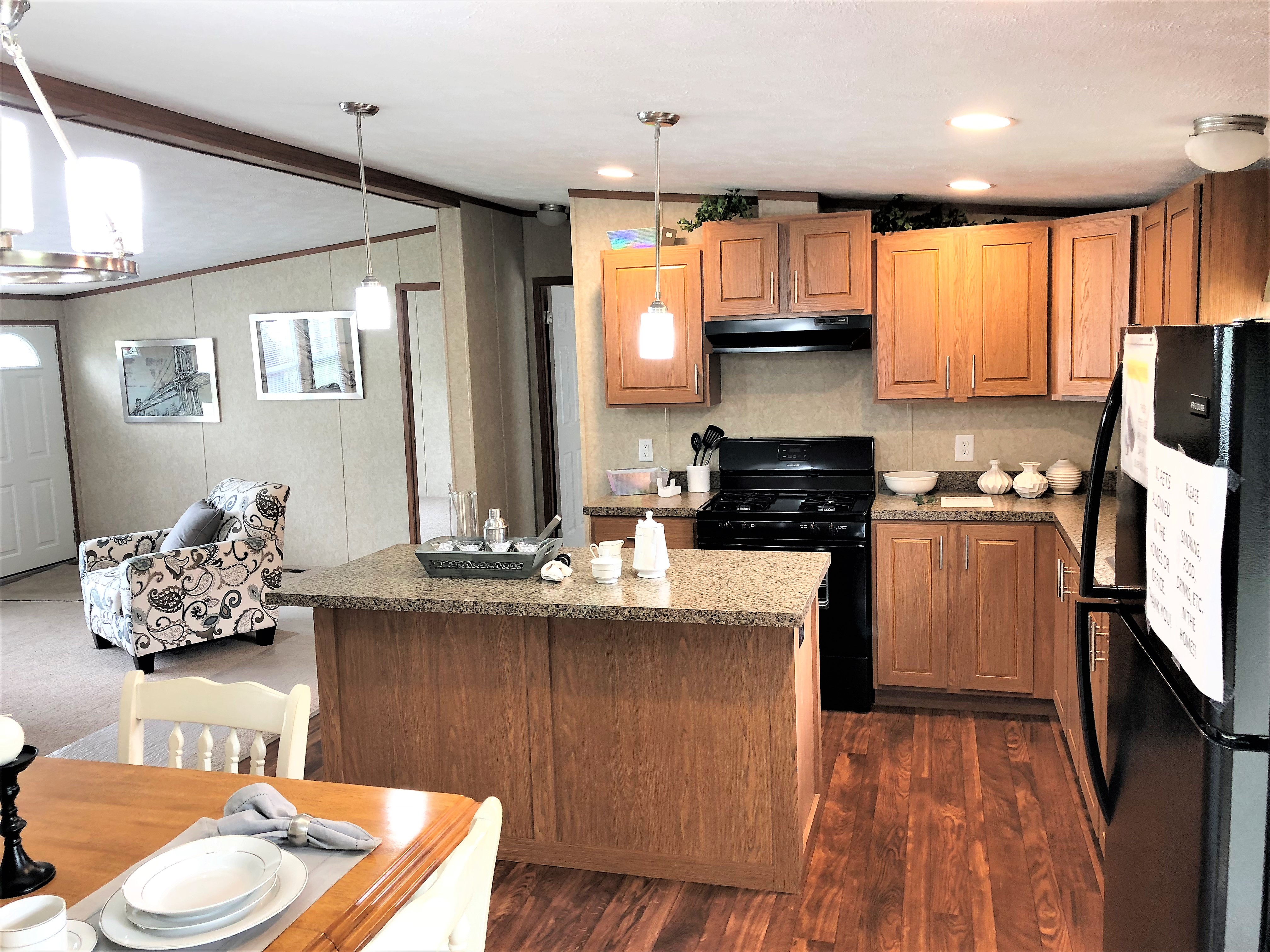Very Large Kitchen and Nook