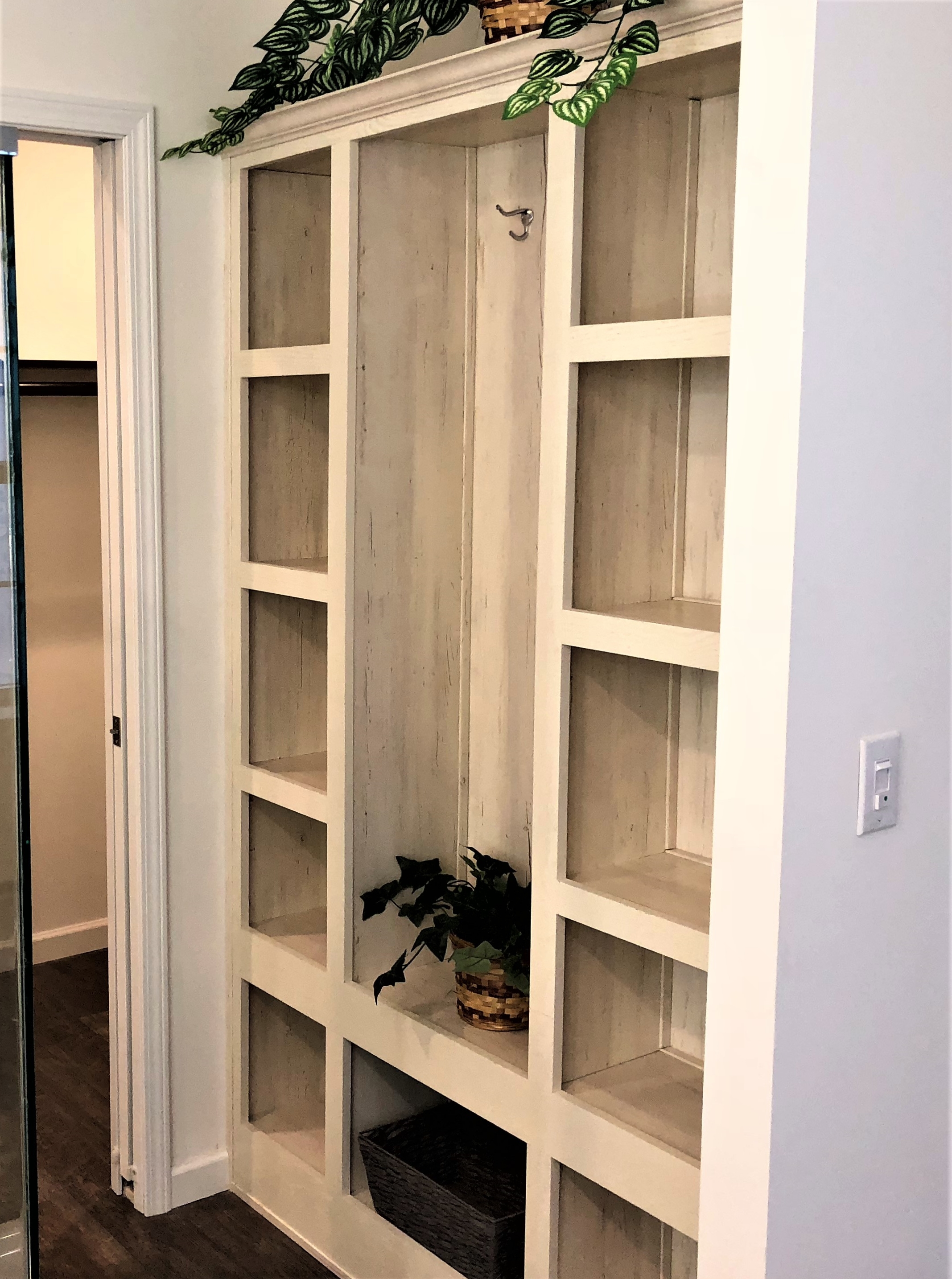 Built-in Wall Shelf in Master Bath