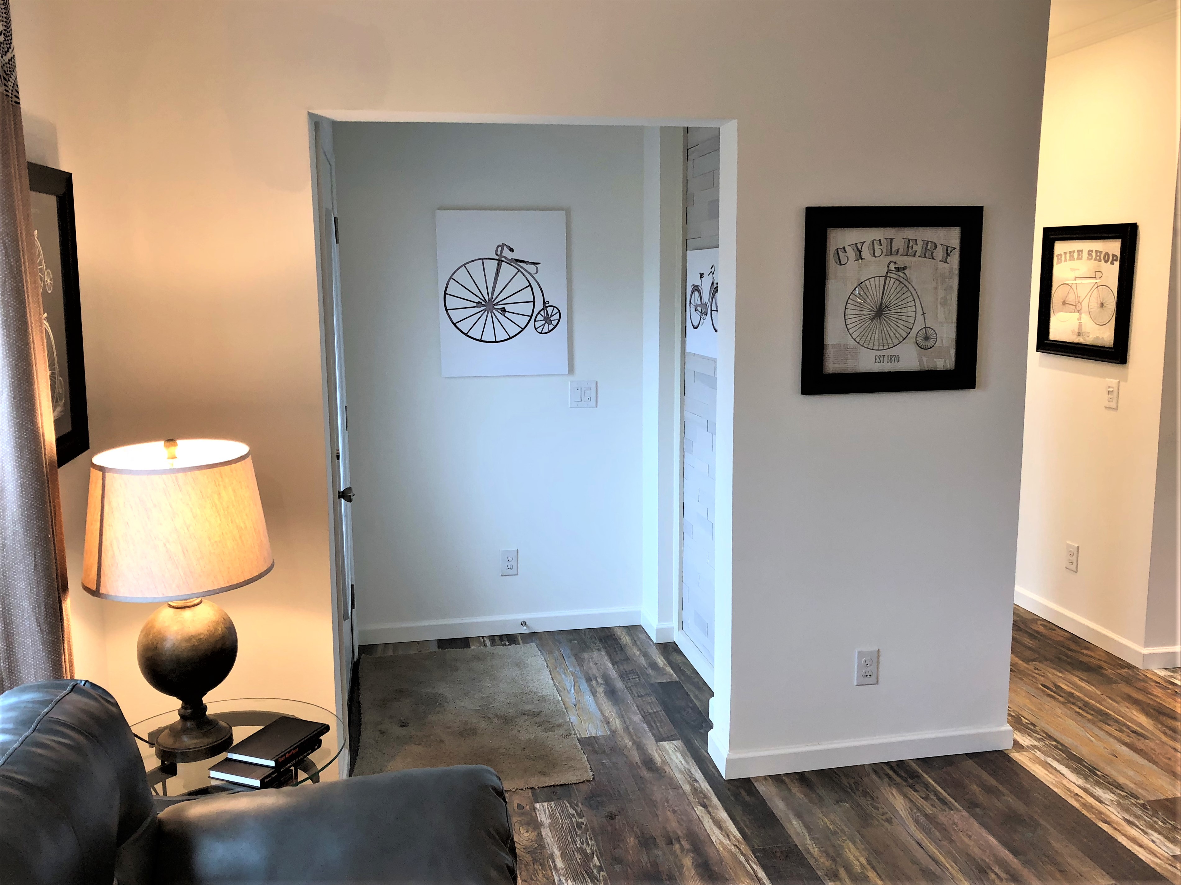 Foyer/Entry