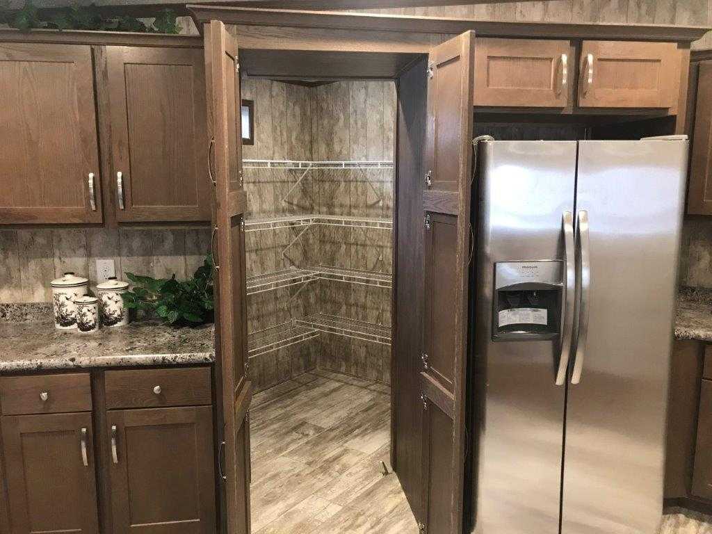 Lincoln Hidden Butler Pantry Home 3 Bedroom Sectional Ranch In