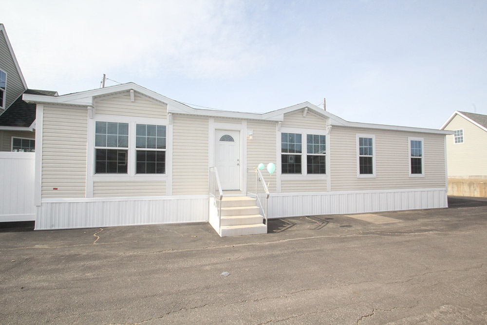 Buy here pay here mobile homes near me