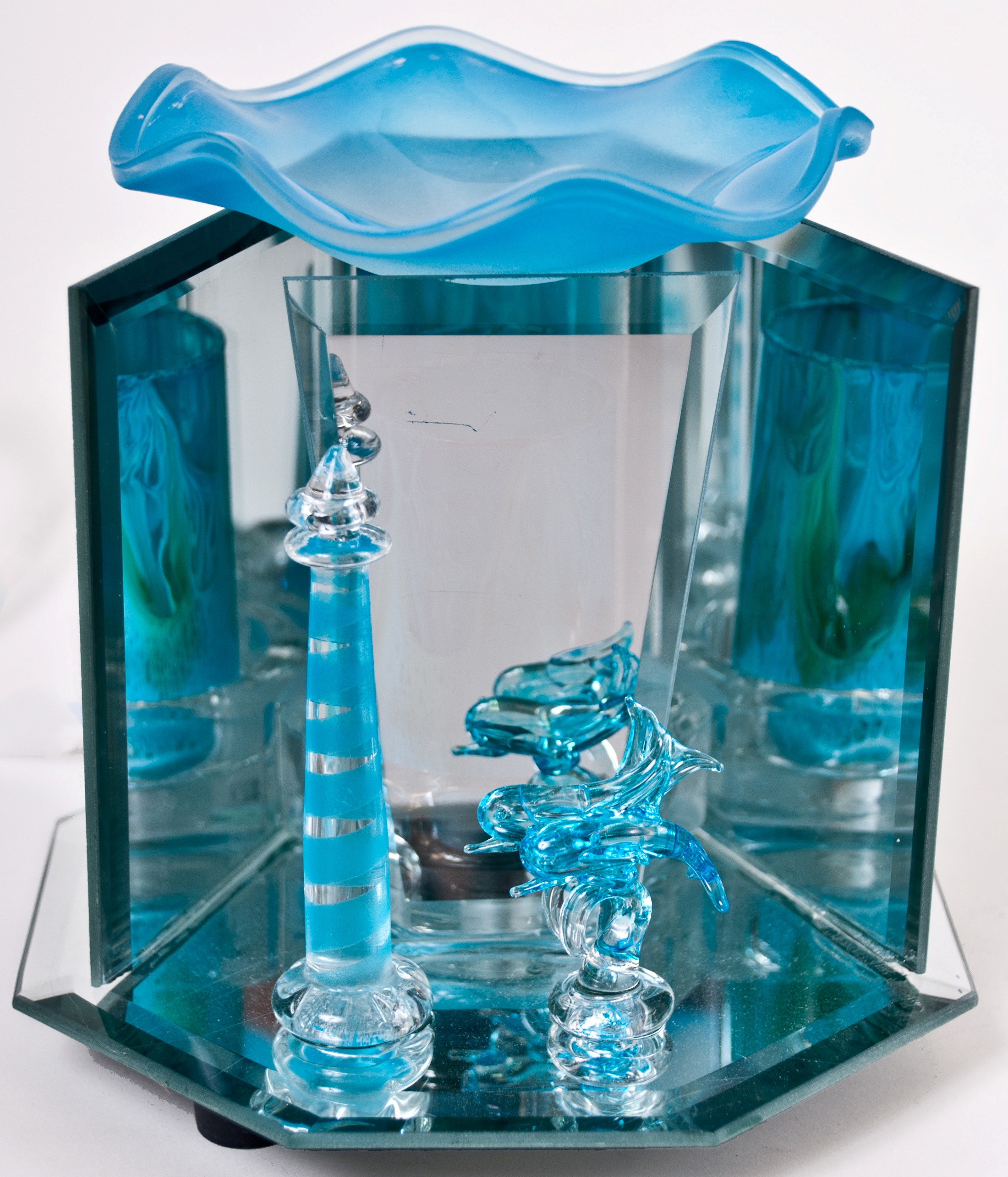 -e251 Electric Tart burner, oil warmer  dolphin & striped lighthouse