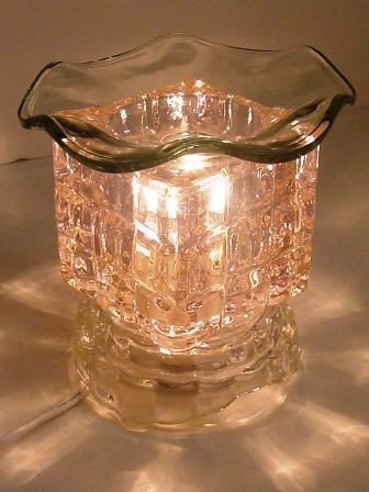 -301pk Electric tart burner, oil warmer solid square glass pink