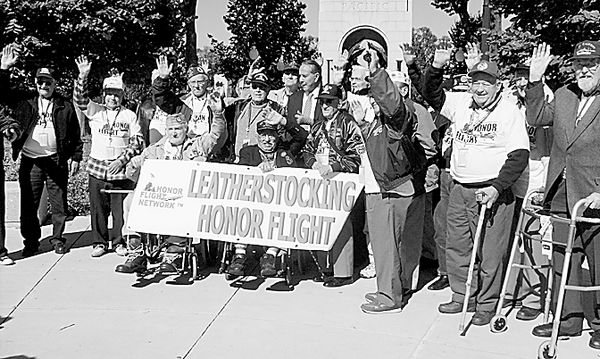 Honor Flight takes vets to DC memorials