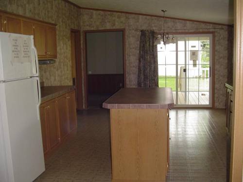 Kitchen to Morning Room
