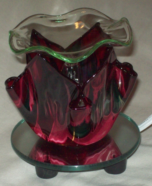 --- 706r Tart burner, oil warmer, mini 703 tulip red