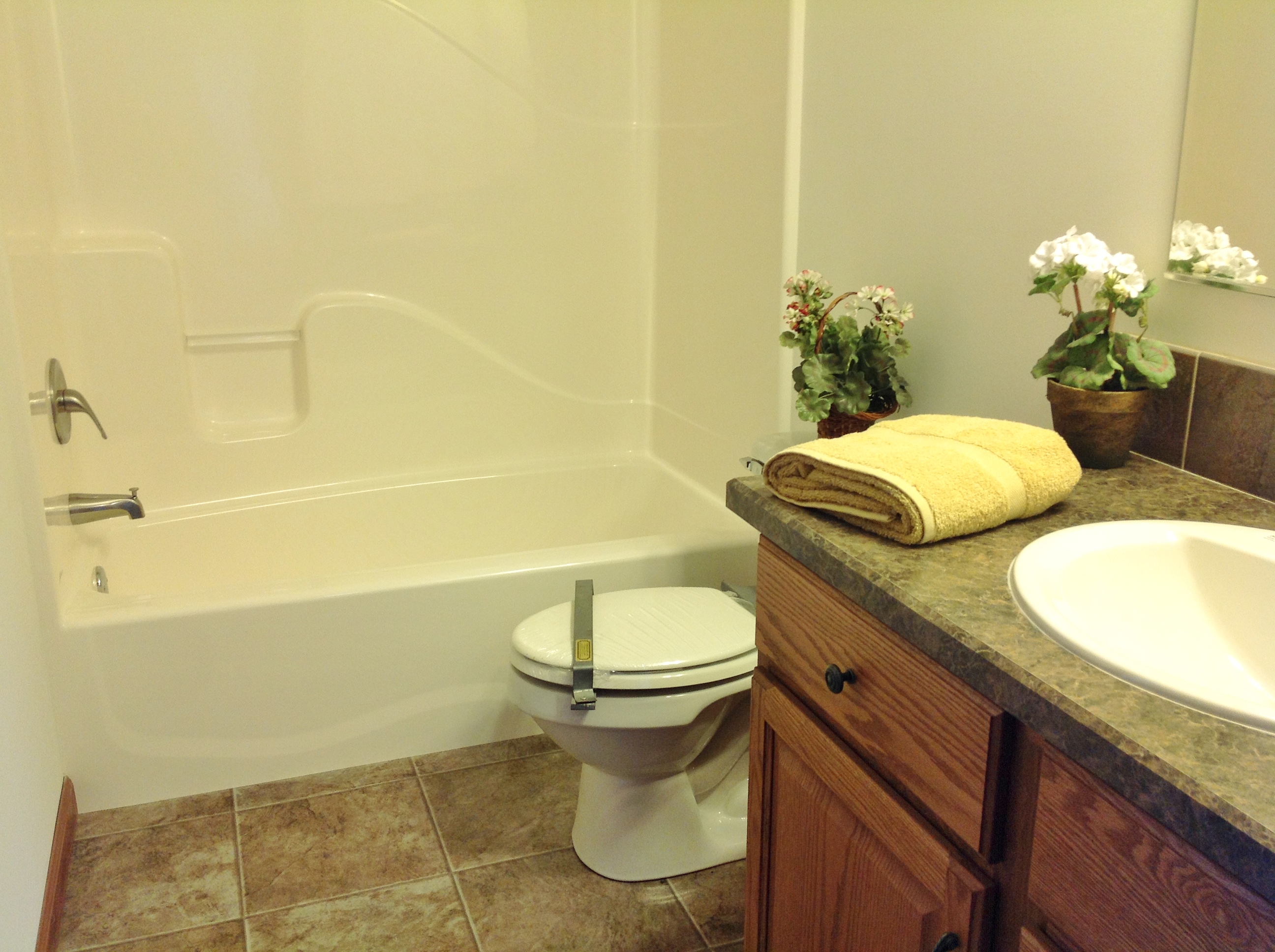 Hall bath off utility room.