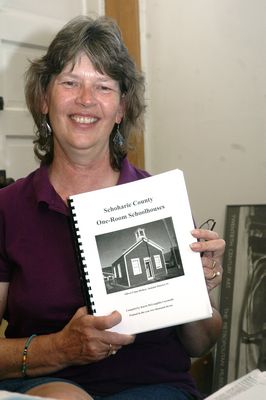 Book looks at local one-room schoolhouses