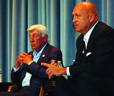Hall of Famers offer life lessons at C-R