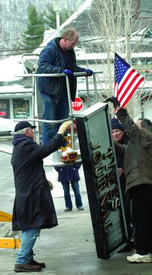 Times-Journal gets help with new sign