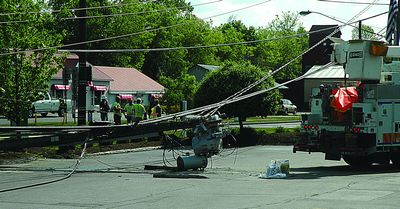 Delivery truck snags wires in Cobleskill