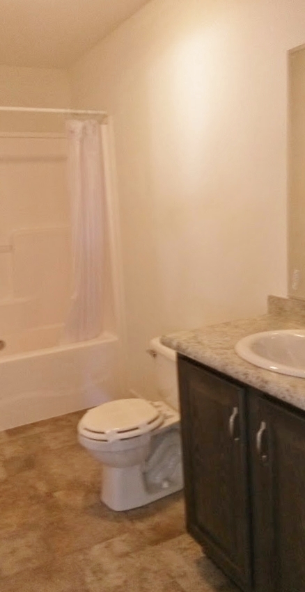 Large second bath