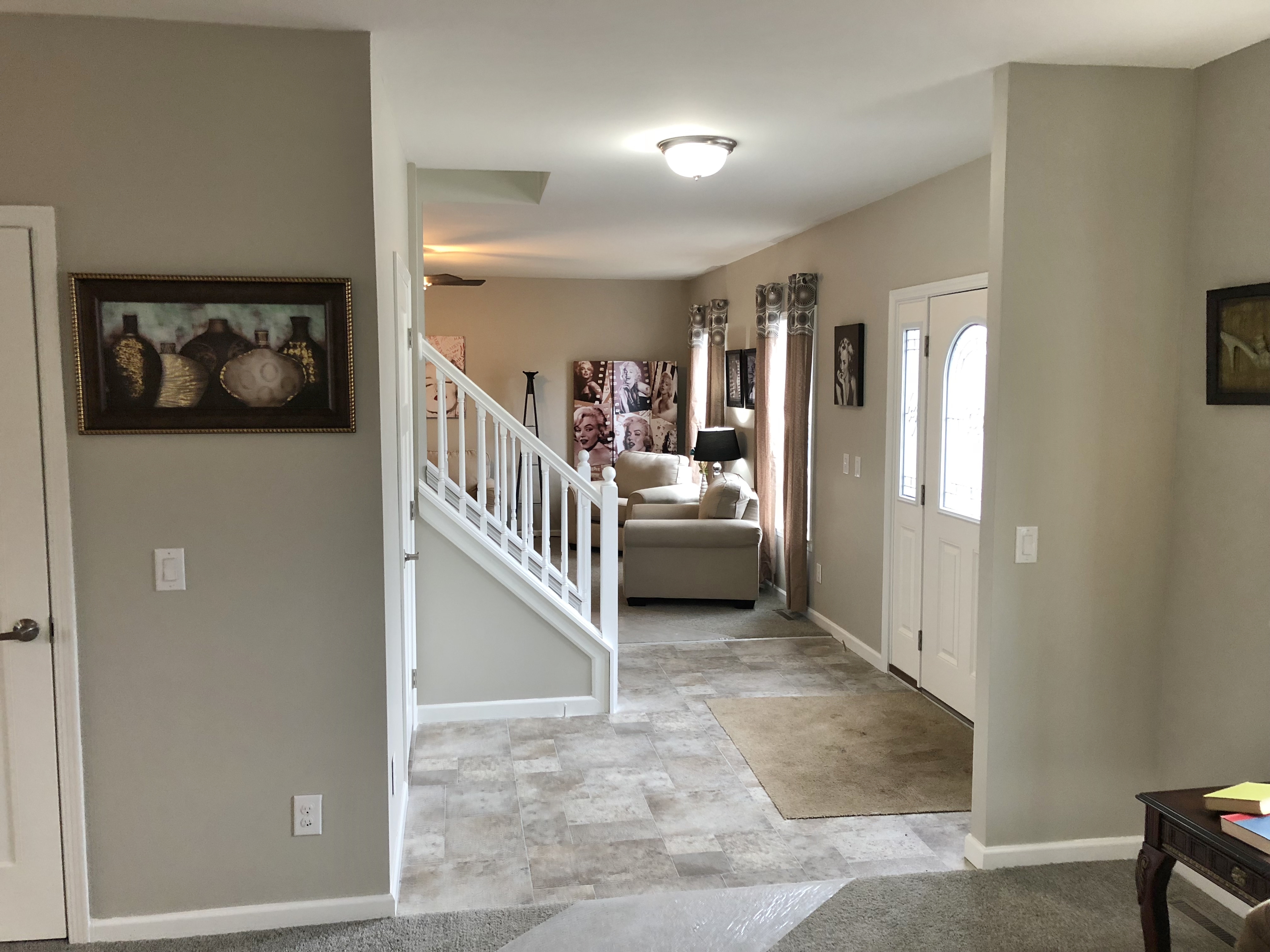 Foyer/Entry