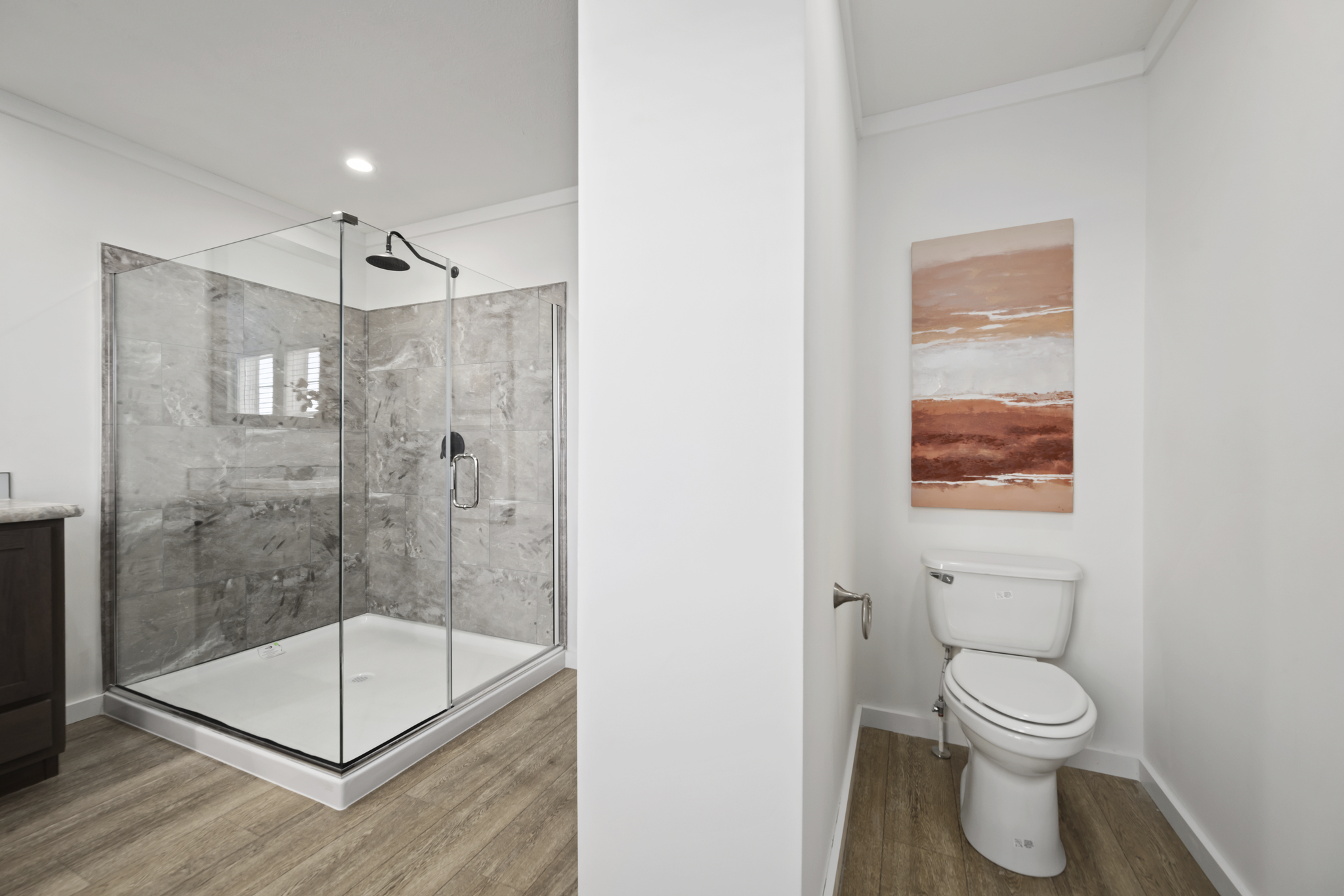 Pallisades Shower Standard