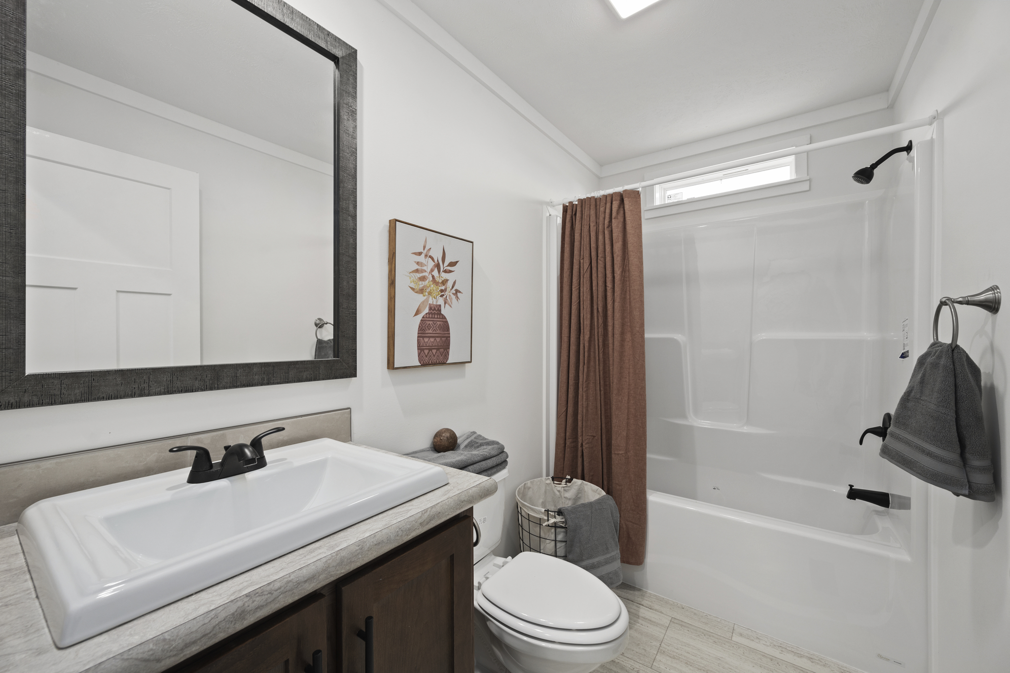 2nd Bathroom