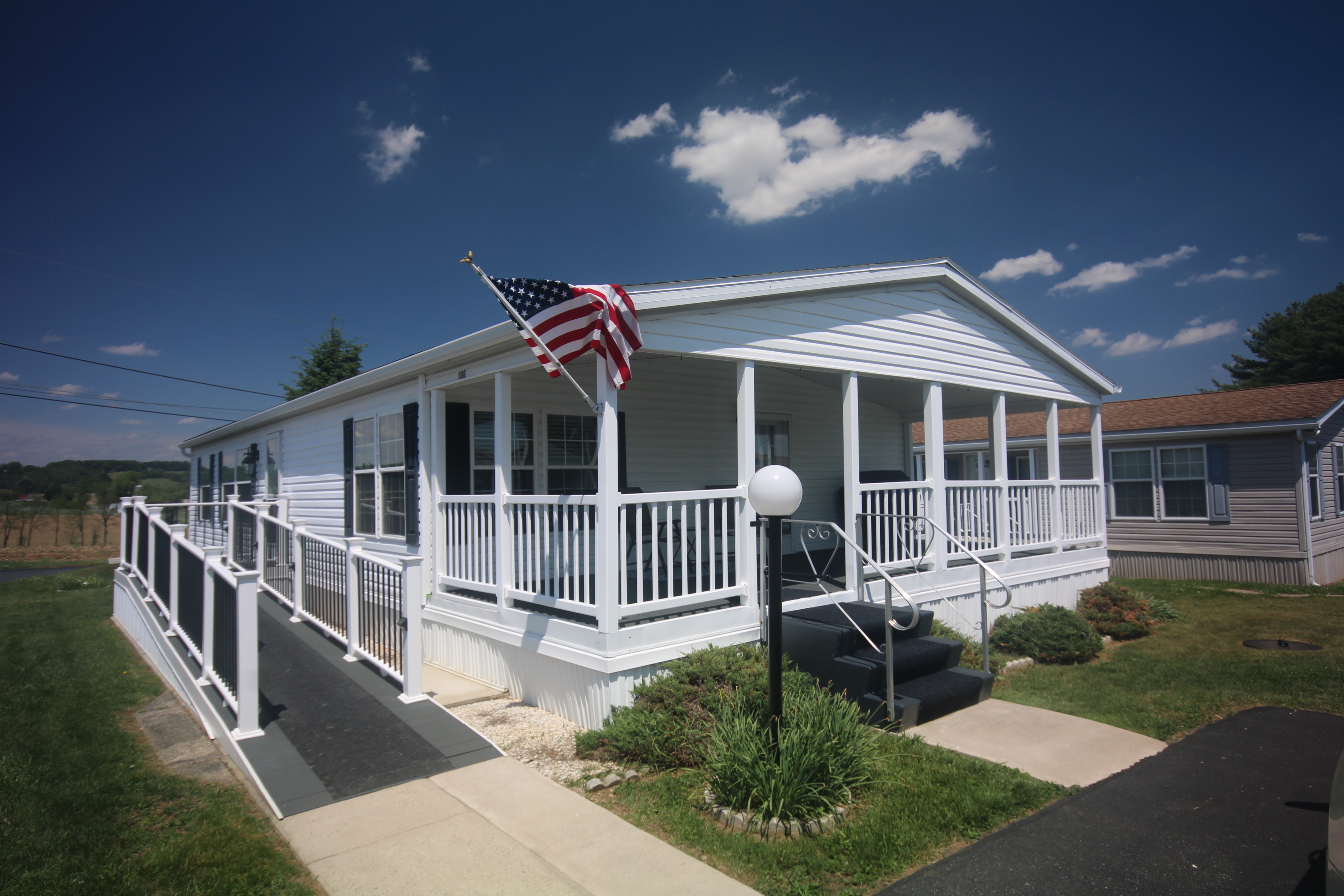 Pre-Owned Fleetwood Double Wide, 28x54