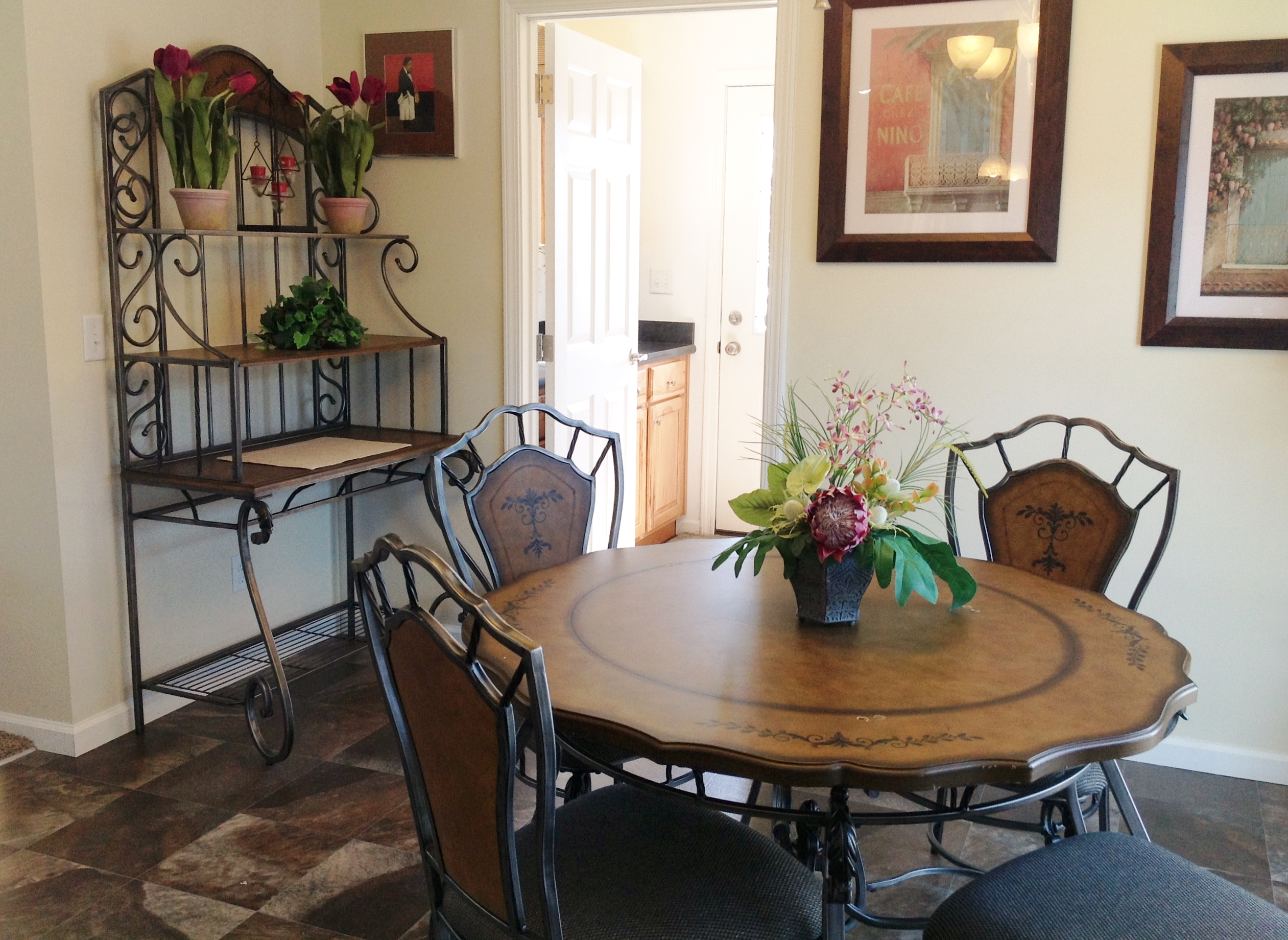 Nook or Dining Area