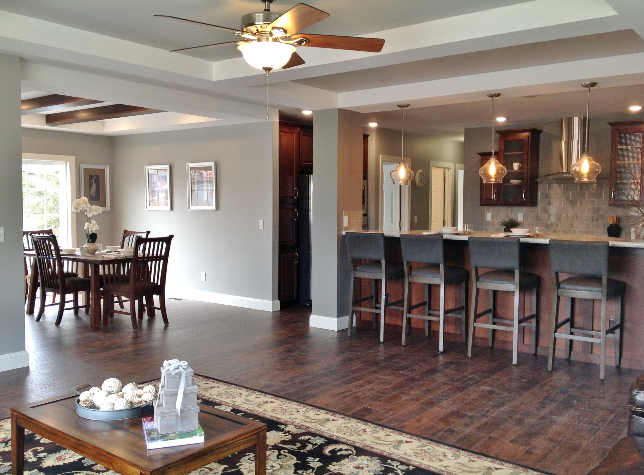 Dining/nook adjacent to the kitchen.